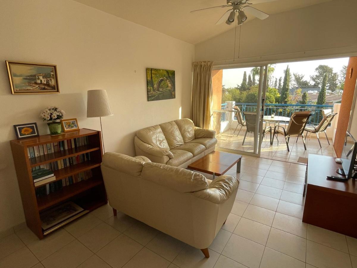 Paradise Gardens Prestige And Lovely Apartment Paphos Exterior foto