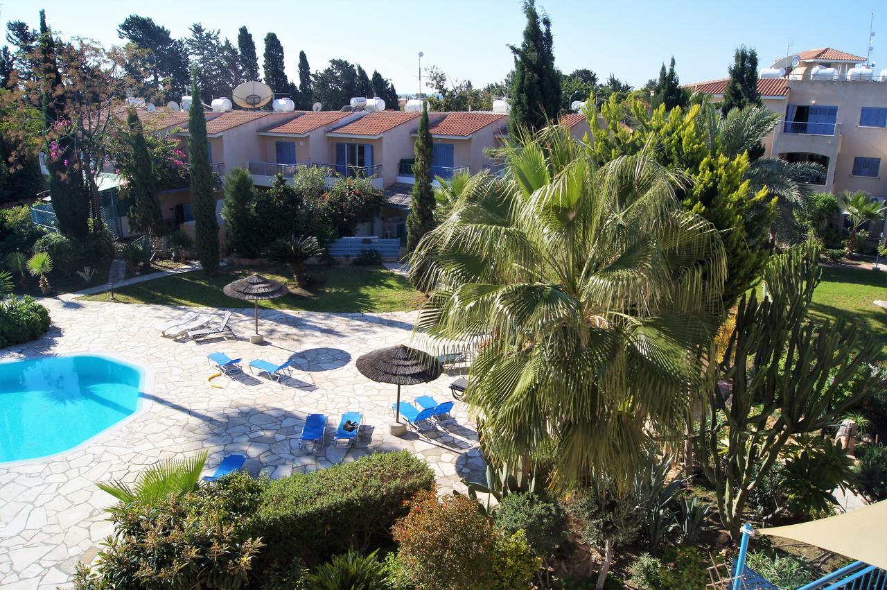 Paradise Gardens Prestige And Lovely Apartment Paphos Exterior foto